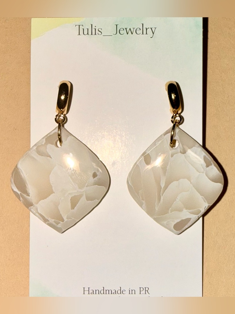 Cream Marble Drop Earrings with Gold Hooks, NWT, Hypoallergenic 1.5”